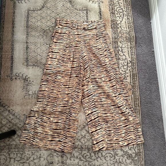 Faithfull the Brand Lena Tiger Print Wide Leg Pants - Picture 1 of 7